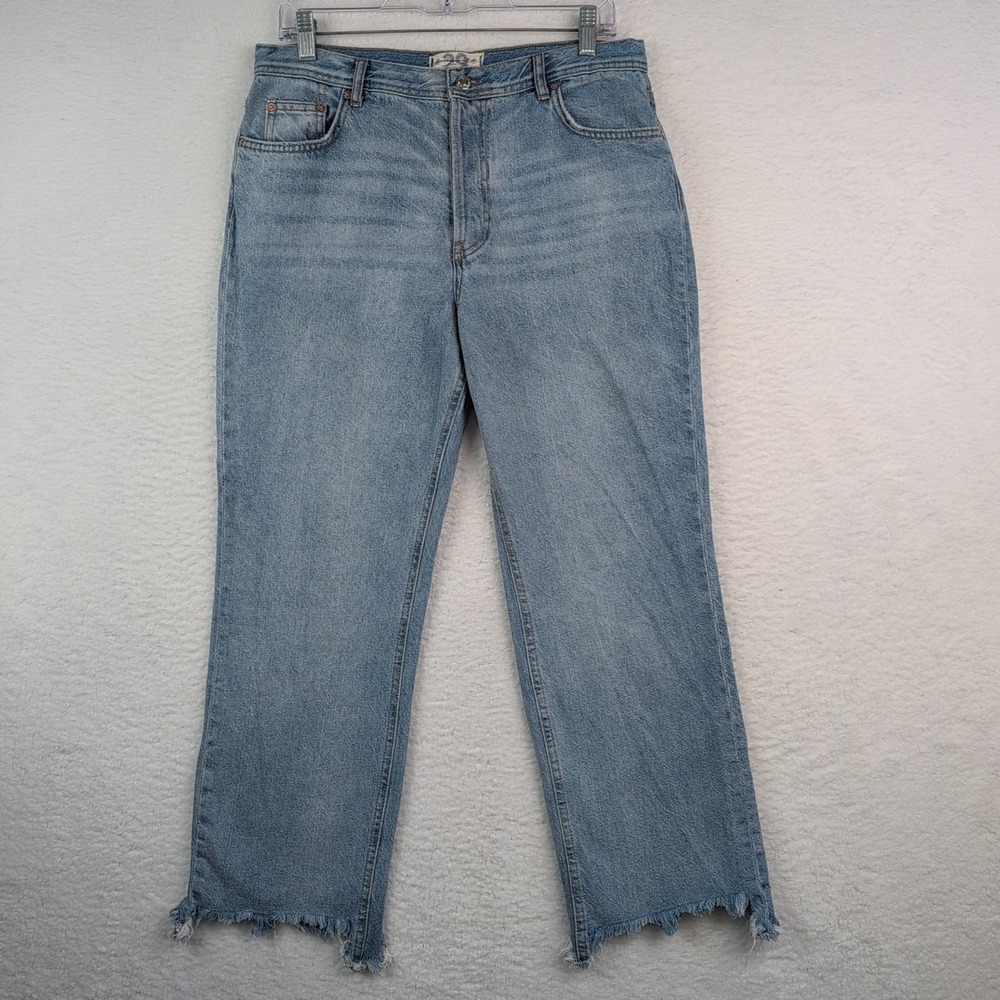 We the Free People Jeans Womens 29 Maggie Straight Mid Rise Crop Frayed